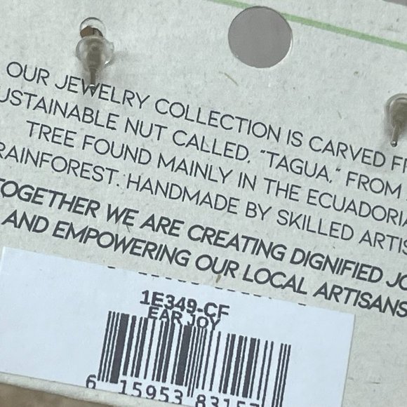 NEW TAGUA NUTS NATURAL FAIR TRADE CARVED HOOP STUD EARRINGS ROUND ARTISAN MADE - Picture 5 of 6